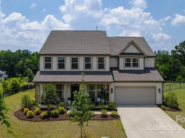 7058 Cloer Ct, Charlotte, NC 28214