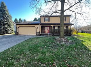 2417 Whitechapel Dr, Toledo, OH 43614