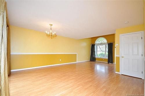 2nd image of 11 Fox Hollow Dr #11