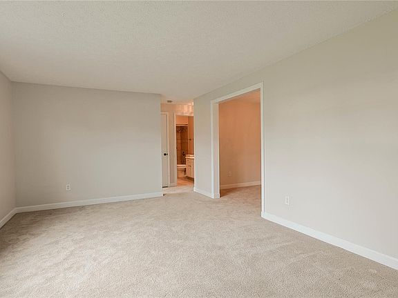 4th image of 6340 Jason Ln