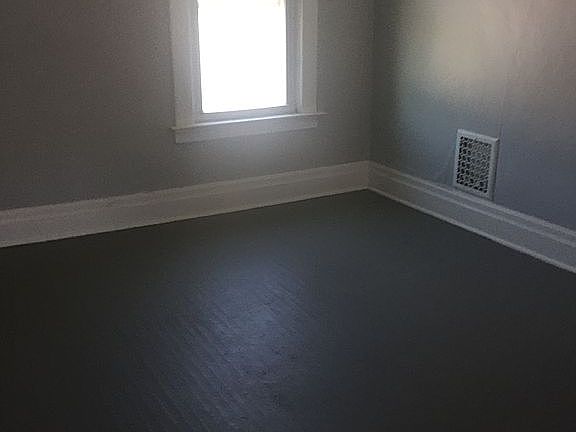 3rd image of 2841 Macklem Ave