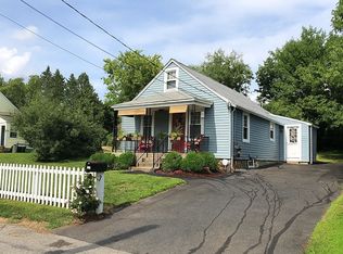 44 Sumner St, Cumberland, RI 02864