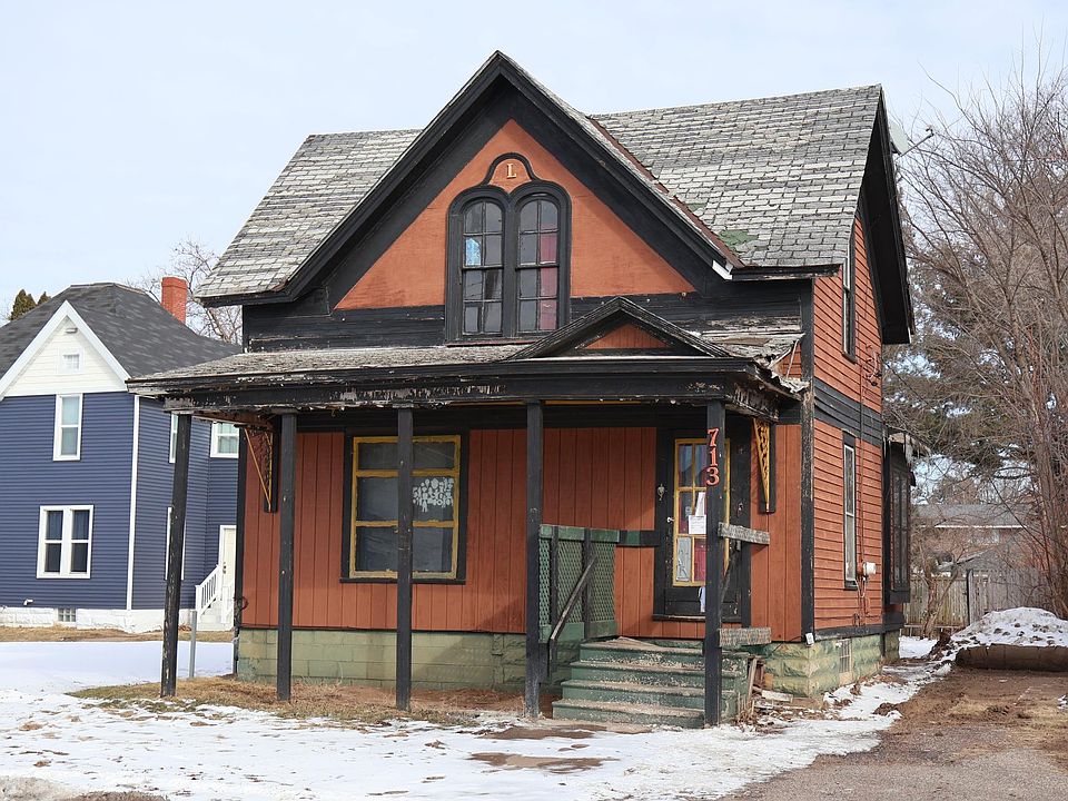 1st image of 713 5th Ave