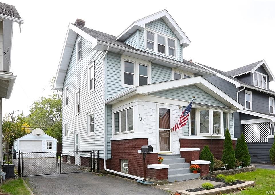 1st image of 131 E Hazeltine Ave