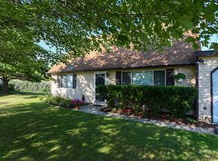 3 Sharon Ct, Watervliet, NY 12189