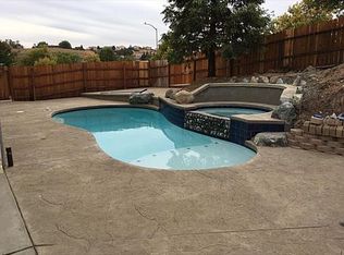 1801 Carino Ct, Paso Robles, CA 93446