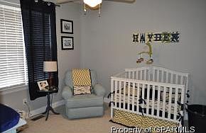 3rd image of 557 Milton Dr