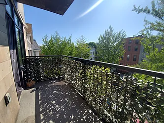 Rented by Doorway NYC, LLC