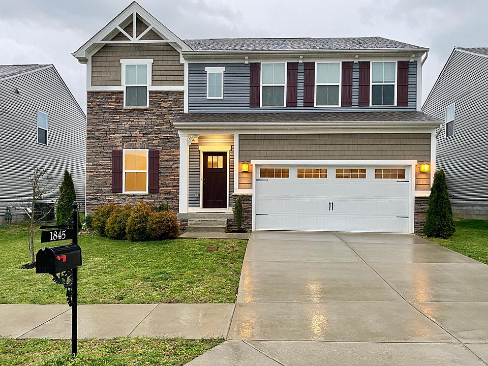 1st image of 1845 Amesbury Ln