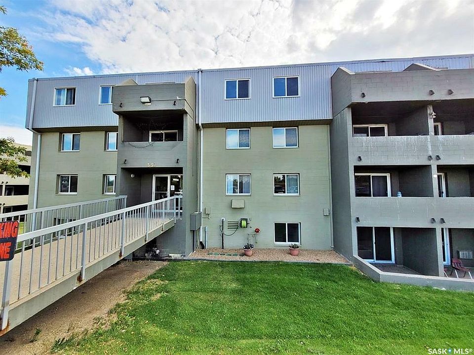 1st image of 550 Laurier St W #405