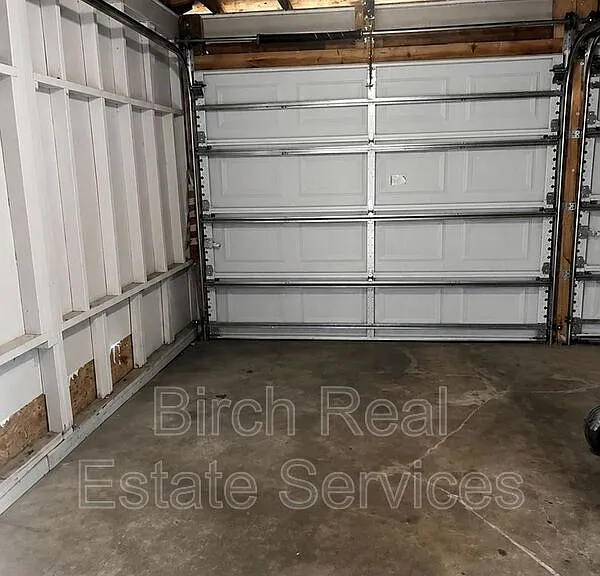 1017 Amble Ln — Photo 16
