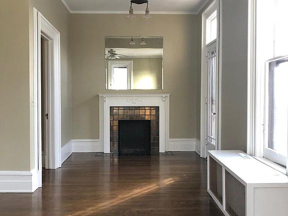 3rd image of 459 Crescent St NE