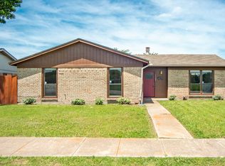 1125 Pleasant Valley Rd, Garland, TX 75040