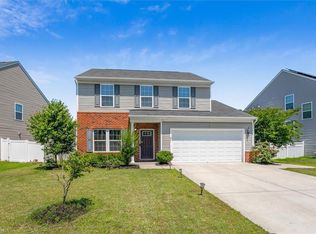 559 Leonard Ln, Newport News, VA 23601
