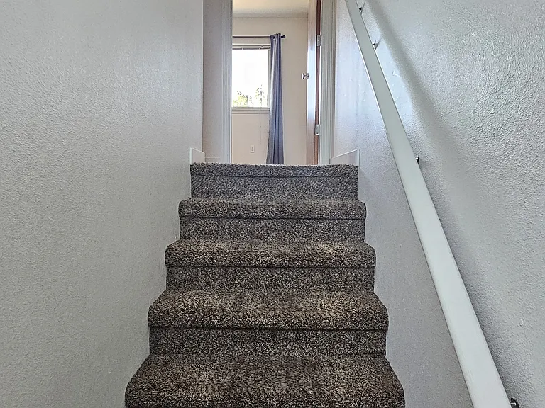4130 Henry Ct #B — Photo 21
