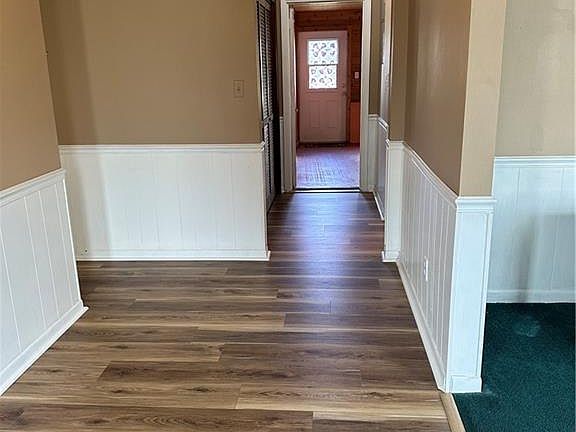 4th image of 407 De Soto Ave
