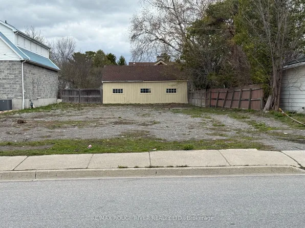 66 Swayne St, Cobourg, ON K9A 1K5