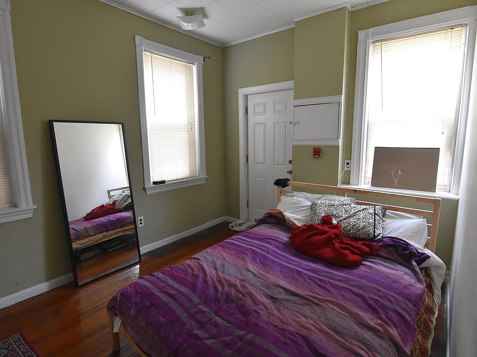 2nd image of 236 S 45th St #8sdpa5zht