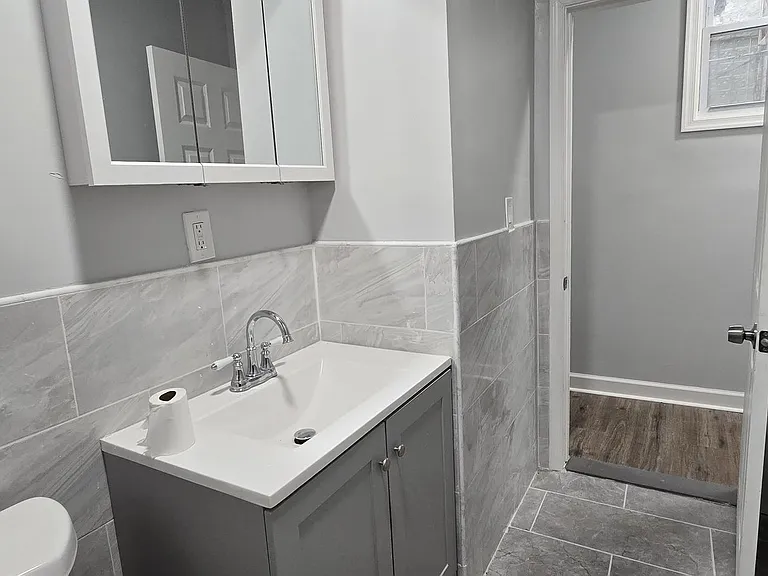 1411 W Loudon St — Photo 66
