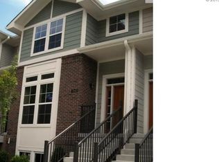 7813 Newton St, Overland Park, KS 66204