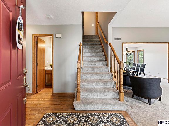 4th image of 15205 Willow Creek Dr