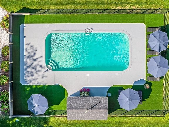 2nd image of 48 Red Brook Harbor Rd