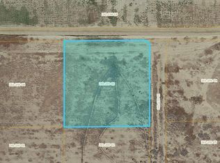 Kingbird Ave, Rosamond, CA 93560