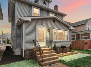 1813 New York Ave, Whiting, IN 46394