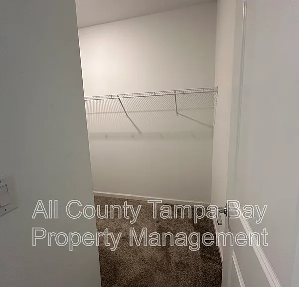 220 Pershing St — Photo 30