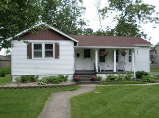 613 W Joliet St, Crown Point, IN 46307