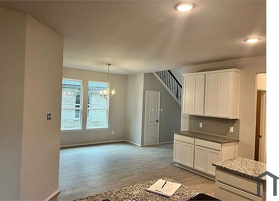 4th image of 22862 Ephesus Ave Suite 1