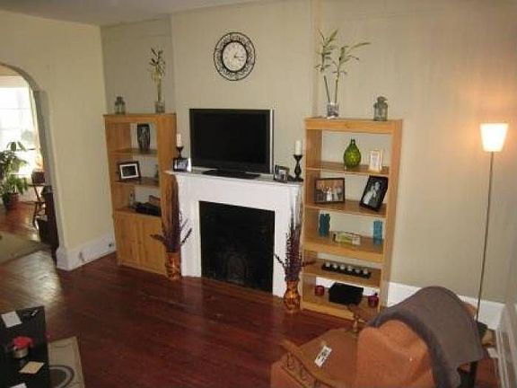 4th image of 6233 Lawnton St