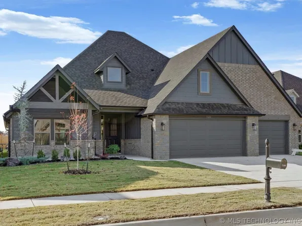 7109 E Queens St, Broken Arrow, OK 74014