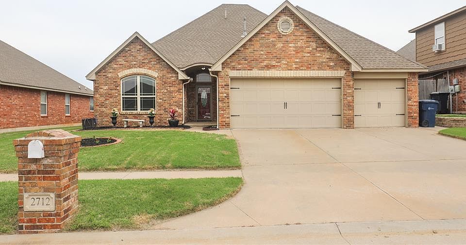 1st image of 2712 Busheywood Dr