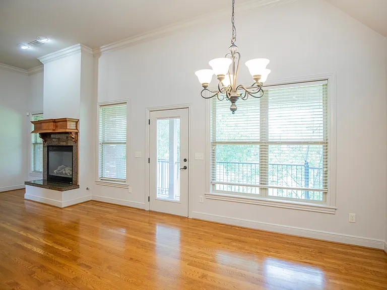 5004 S Turnberry Rd — Photo 3
