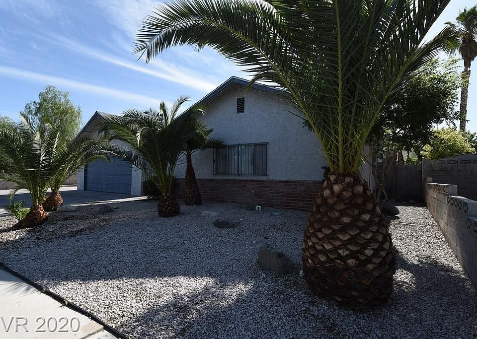 1st image of 4465 McLeod Dr