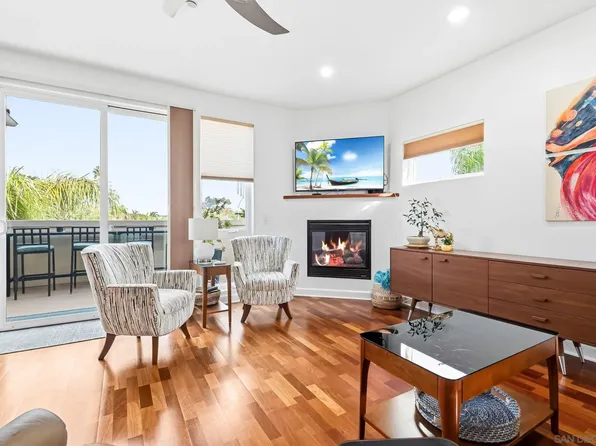 551 Laguna Dr, Carlsbad, CA 92008