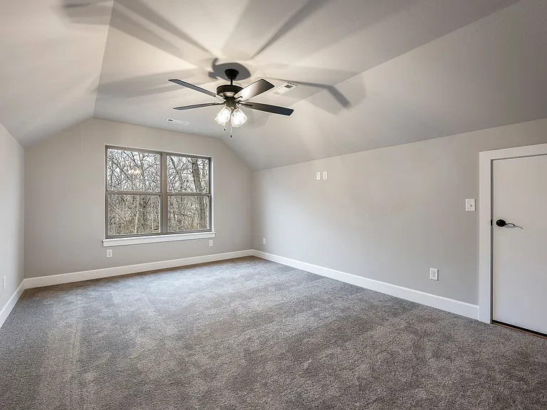 32 Taransay Dr — Photo 20