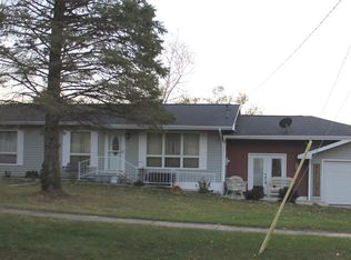 600 E Fillmore St, Fillmore, IL 62032