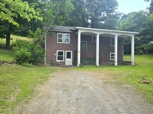 68 High Street, Lyndon, VT 05851