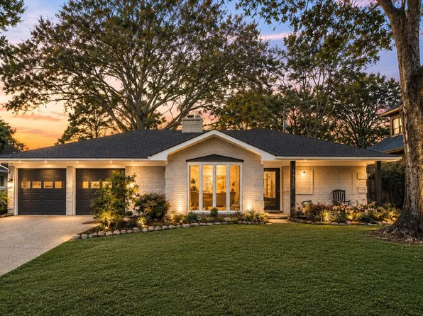 14110 Barryknoll Ln, Houston, TX 77079