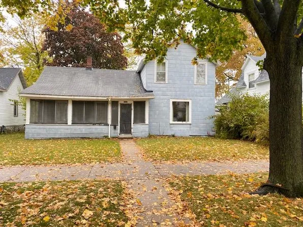 1615 Avon St, La Crosse, WI 54603