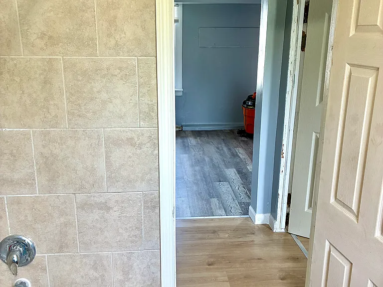 420 N Massachusetts Ave — Photo 17