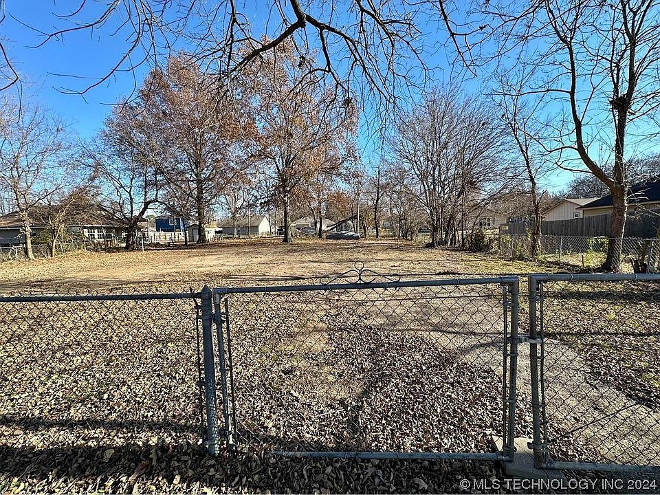 1st image of 510 N Weenonah Ave