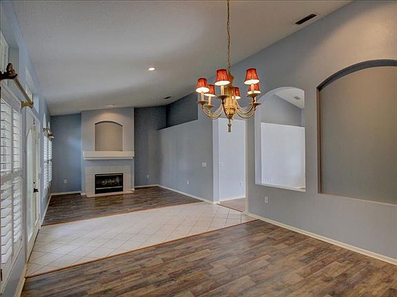2nd image of 10155 Whisper Pointe Dr