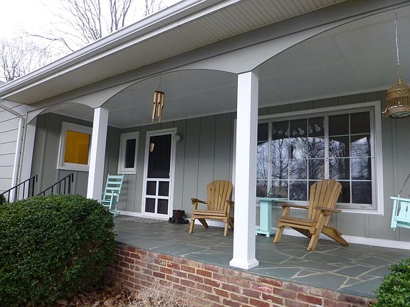 3rd image of 7045 Tall Oak Ln