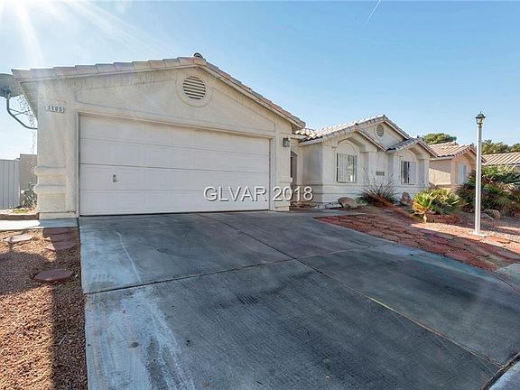 3rd image of 3105 Tarpon Dr