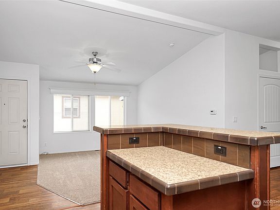 3rd image of 15231 Pine Drive