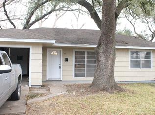 8422 Sonneville Dr, Houston, TX 77080