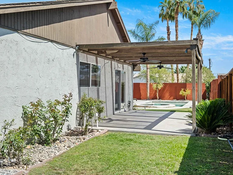 73425 San Nicholas Ave — Photo 30